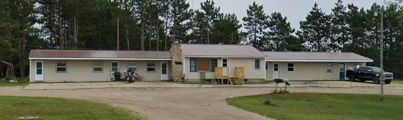 Rapid River Motel - 2022 Photo (newer photo)